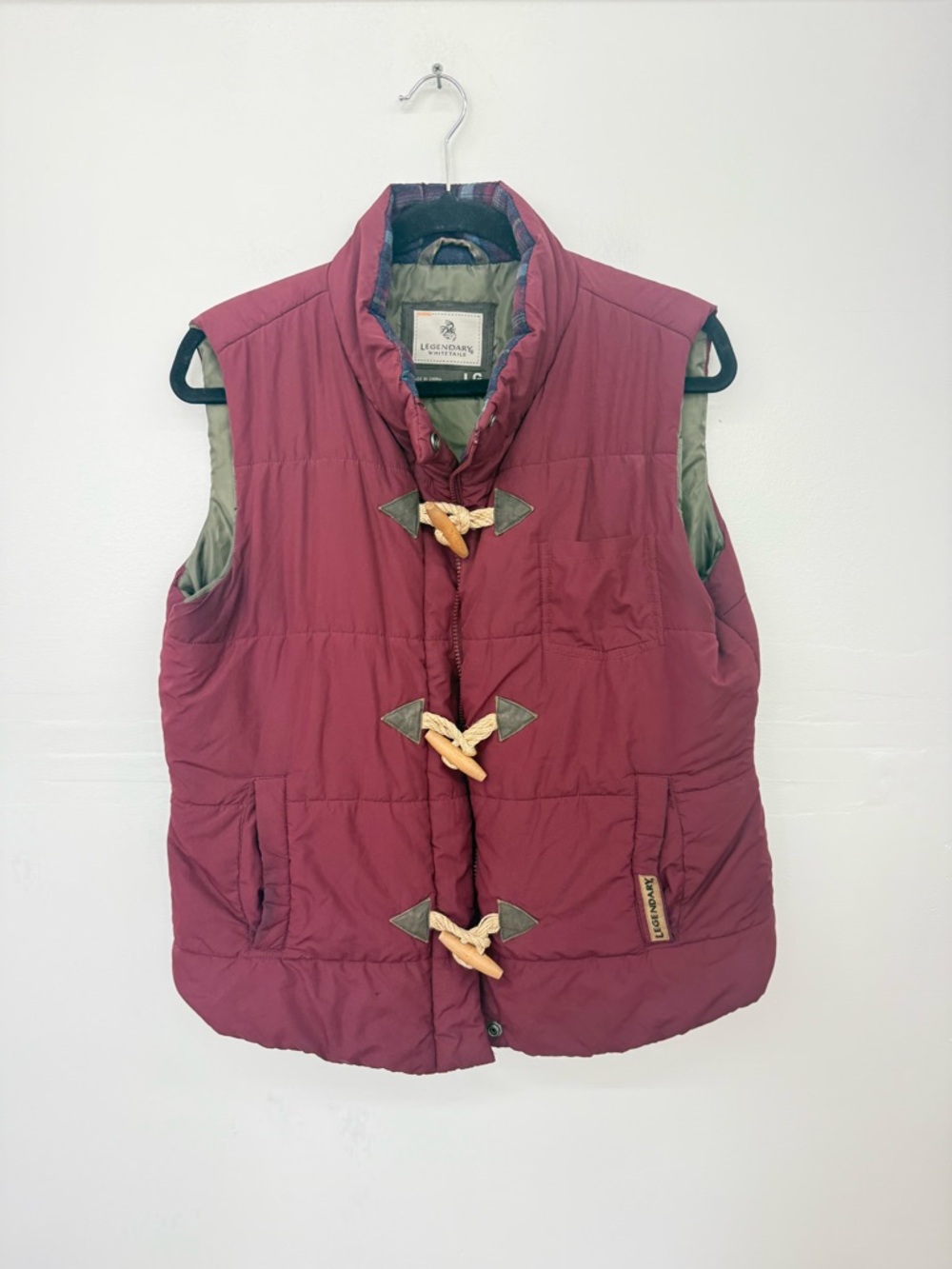 Legendary Whitetails Quilted Puffer Vest